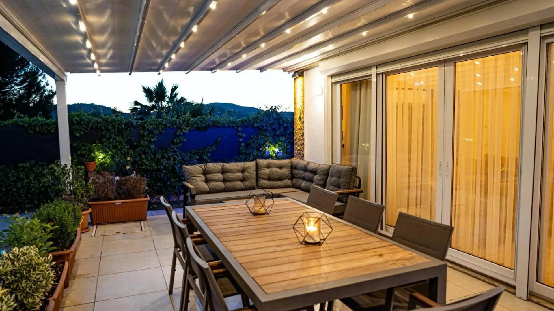 Oludeniz 3 Bedroom Villa - 8904 Fethiye