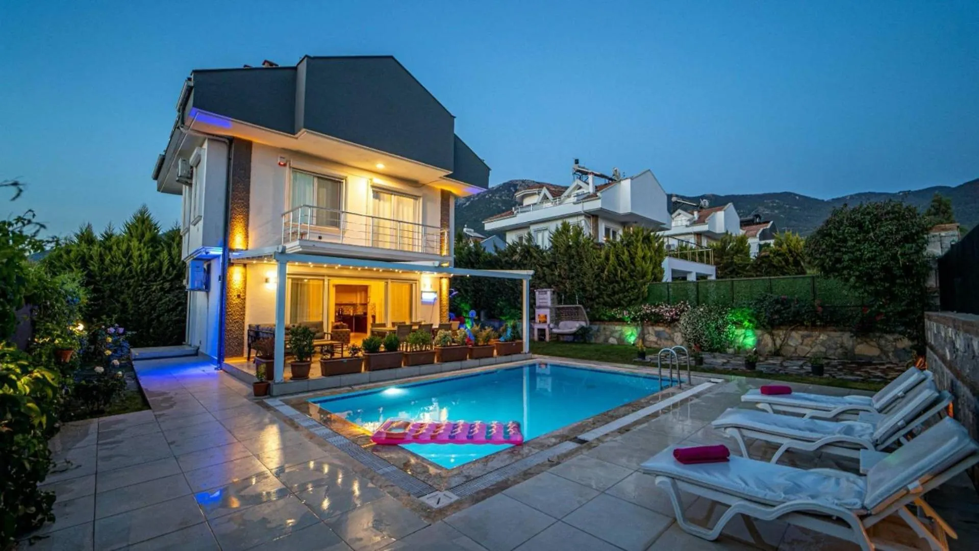 Oludeniz 3 Bedroom Villa - 8904 Fethiye Turkey