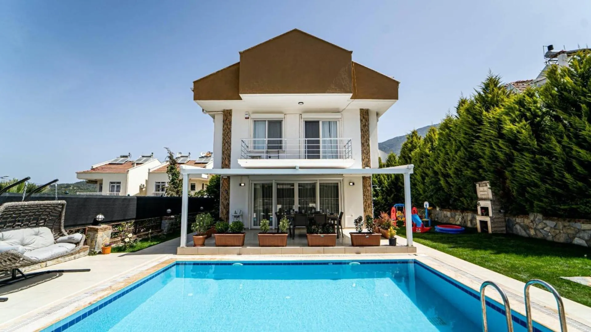 Oludeniz 3 Bedroom Villa - 8904 Fethiye